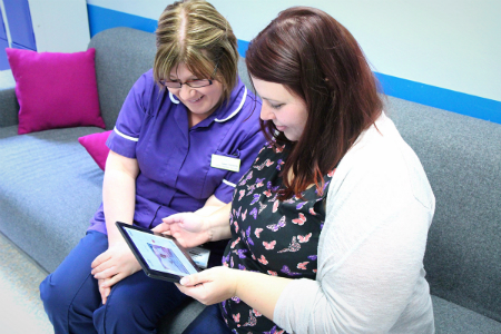Secure video messaging gets NHS Digital approval