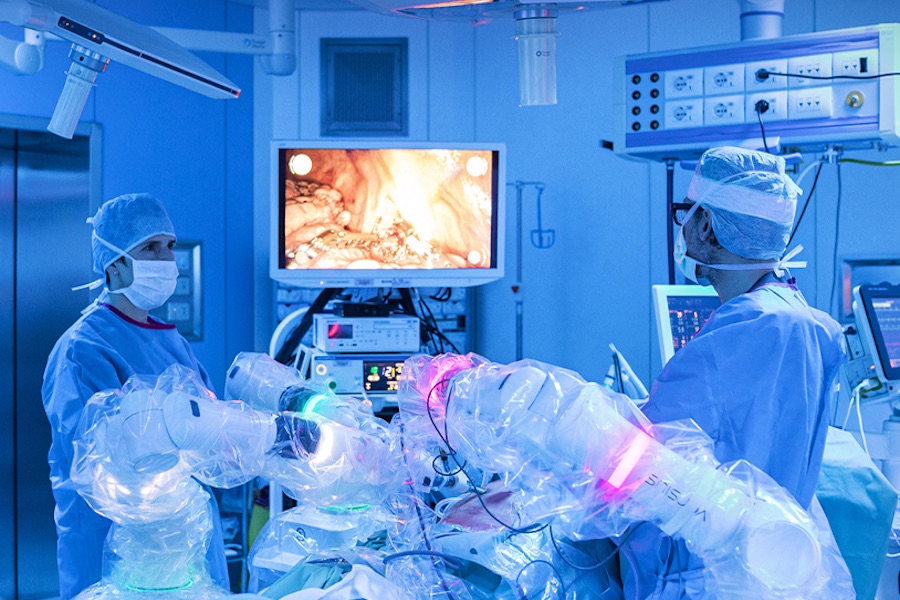Versius has indication extended into thoracic surgery  