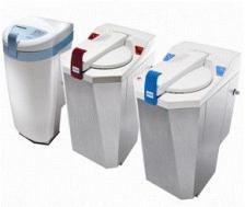 Bedpan disposal units