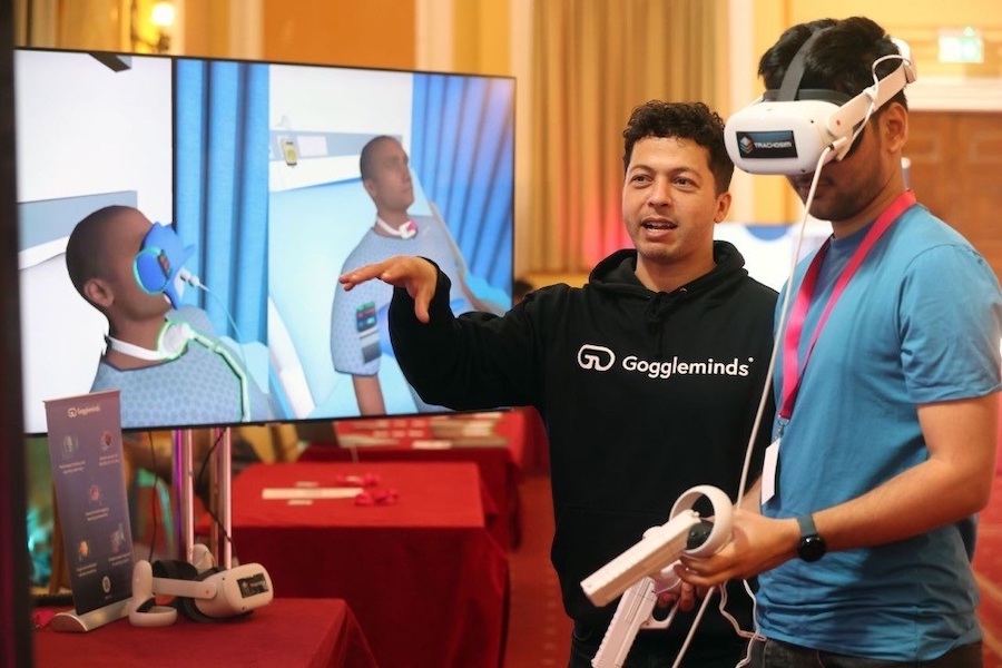 Tech experts helping to develop virtual reality ‘mediverse’ 