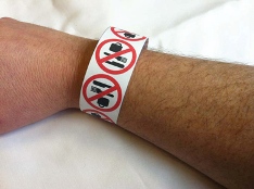 ‘Nil by Mouth’ wristband to save lost theatre time