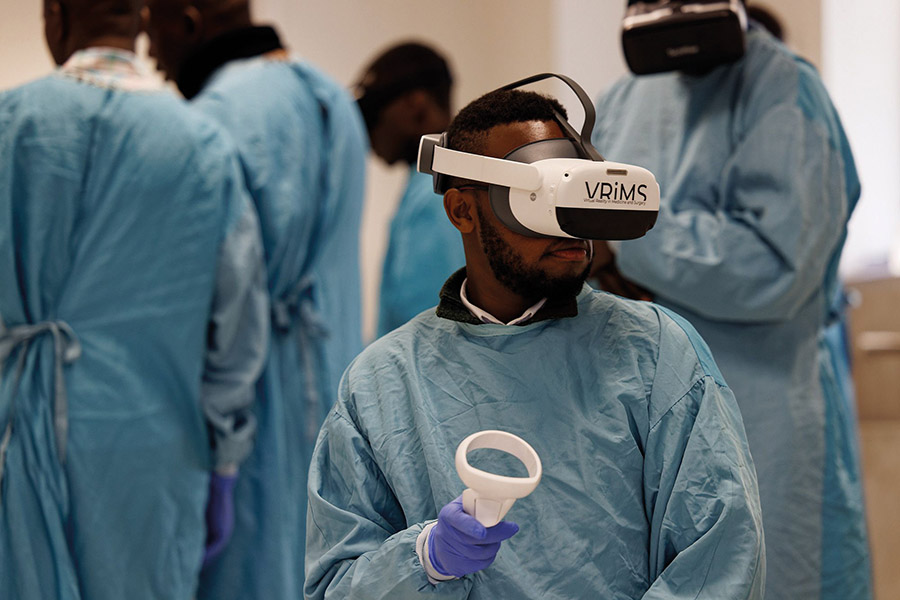  Rewriting the future of surgical training
