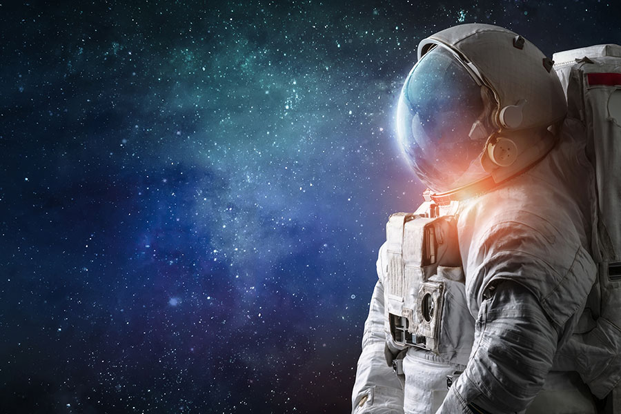 First British astronaut explores high-pressure parallels between space and medicine at Marx Lecture